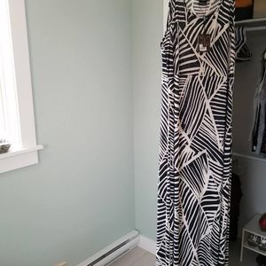 DKR Maxi dress size large